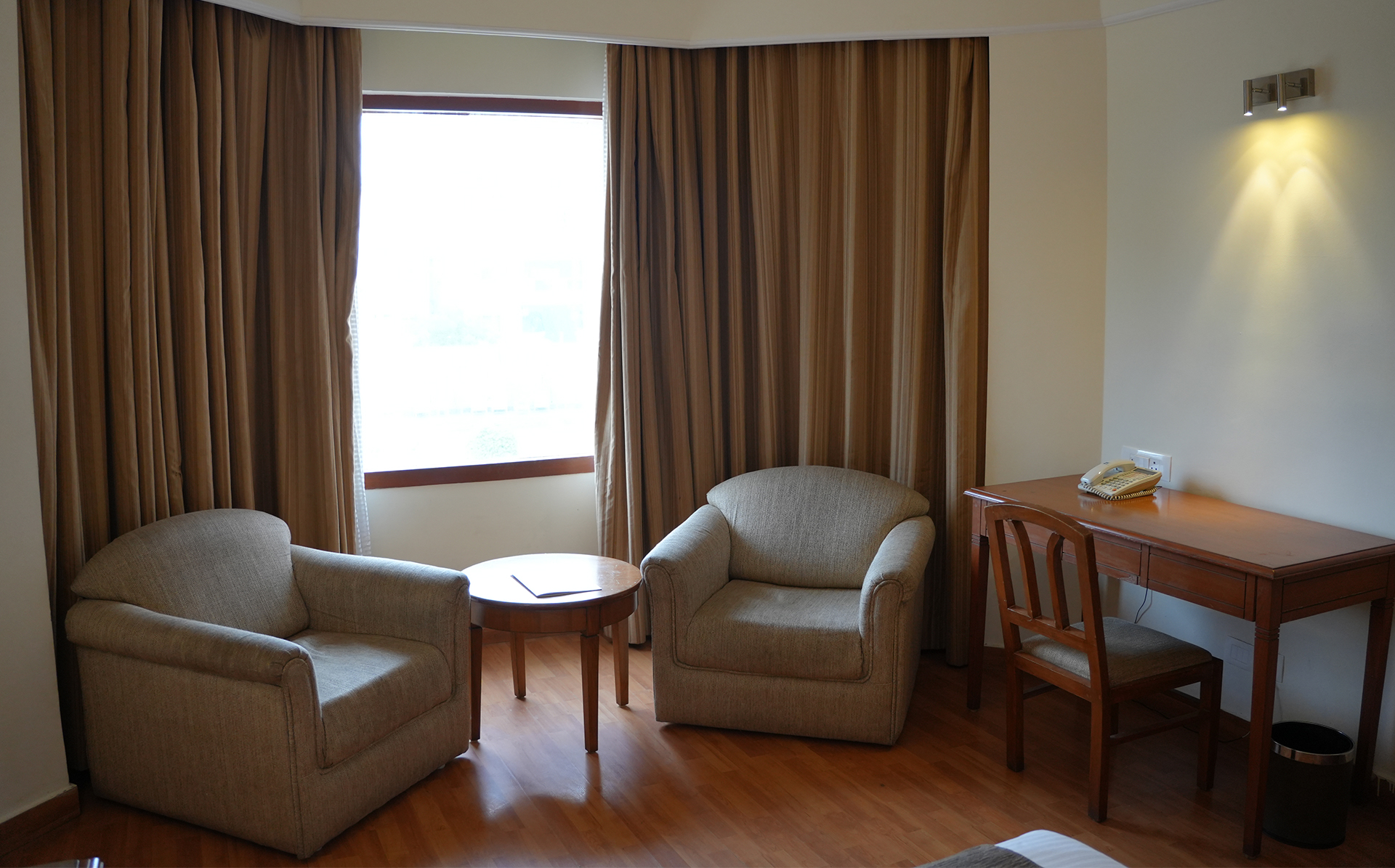Executive Room 1920x1200 (2)